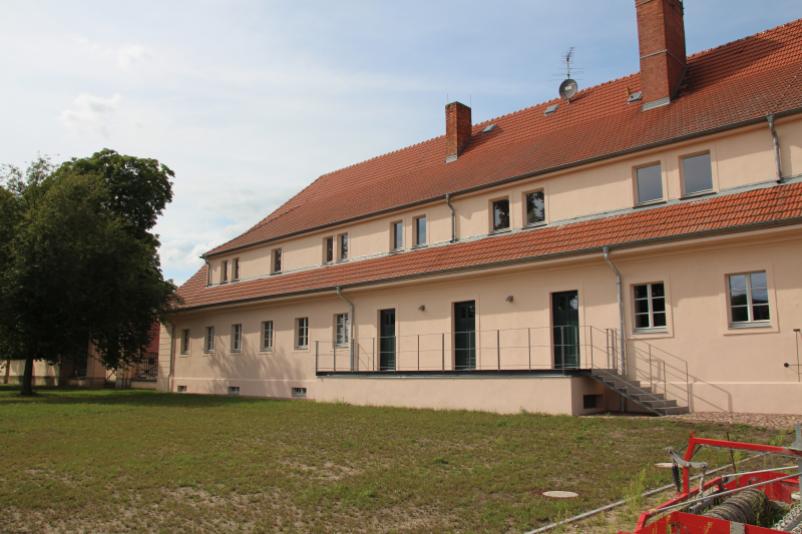Ehem. Hotel und Traktorgarage Landgestüt (4)